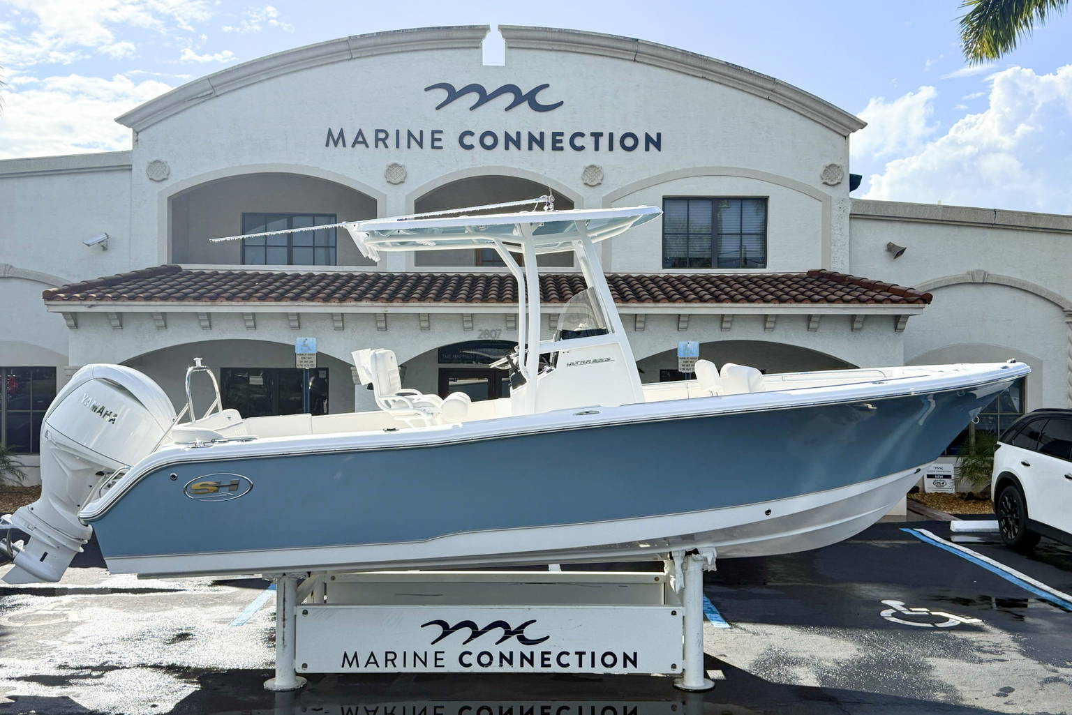 New 2027 Sea Hunt Ultra 229 #0566 image 1