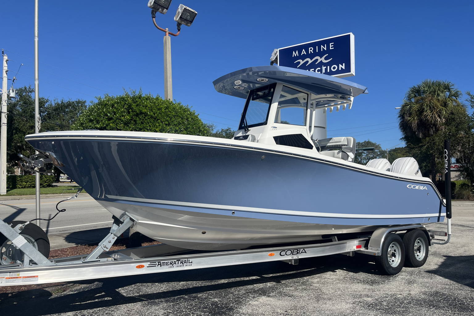 New 2027 Cobia 245 CC #M029 image 2