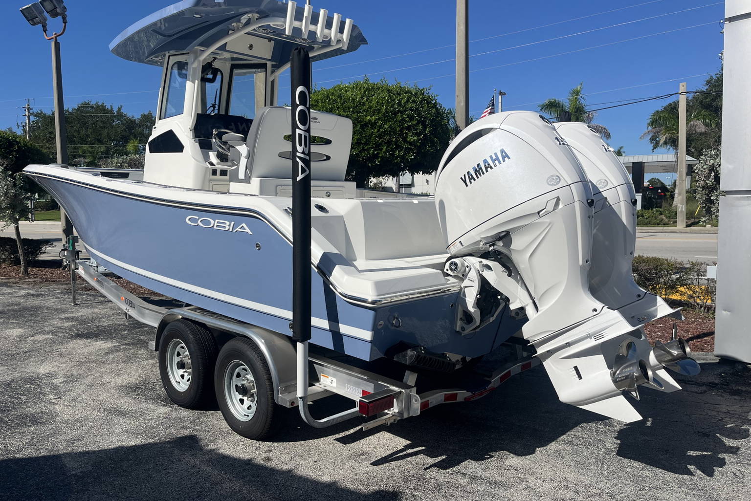 New 2027 Cobia 245 CC #M029 image 4