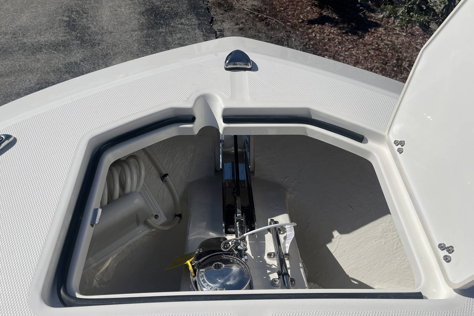 New 2027 Cobia 245 CC #M029 image 22