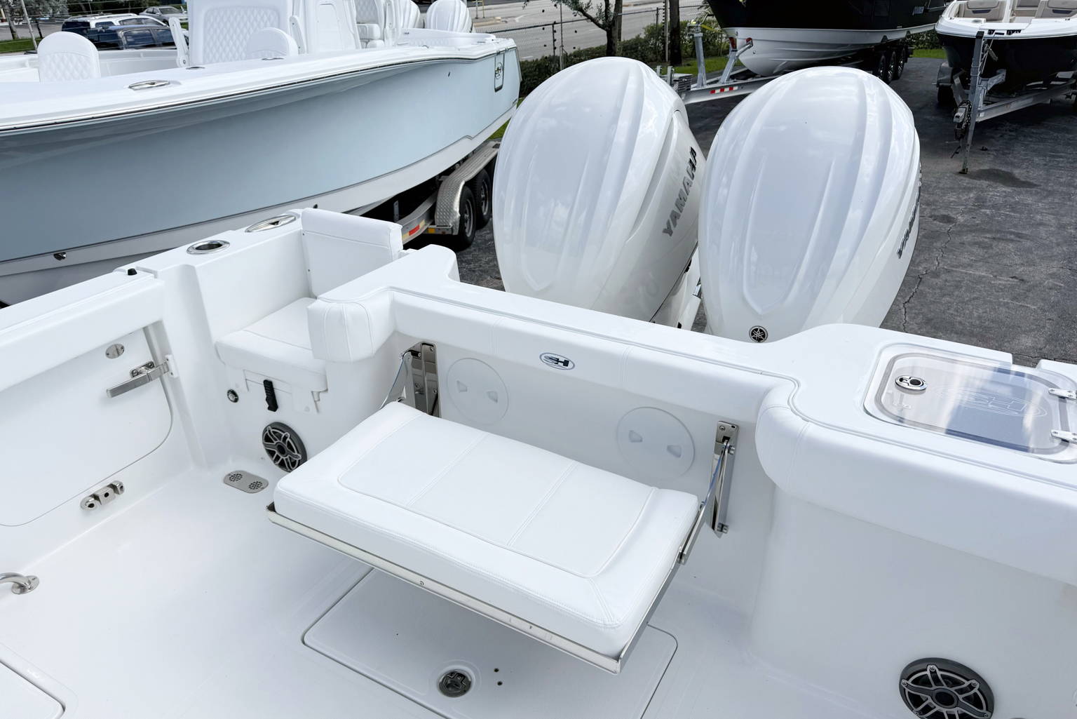 New 2027 Sea Hunt Gamefish 30 CB #0089 image 13