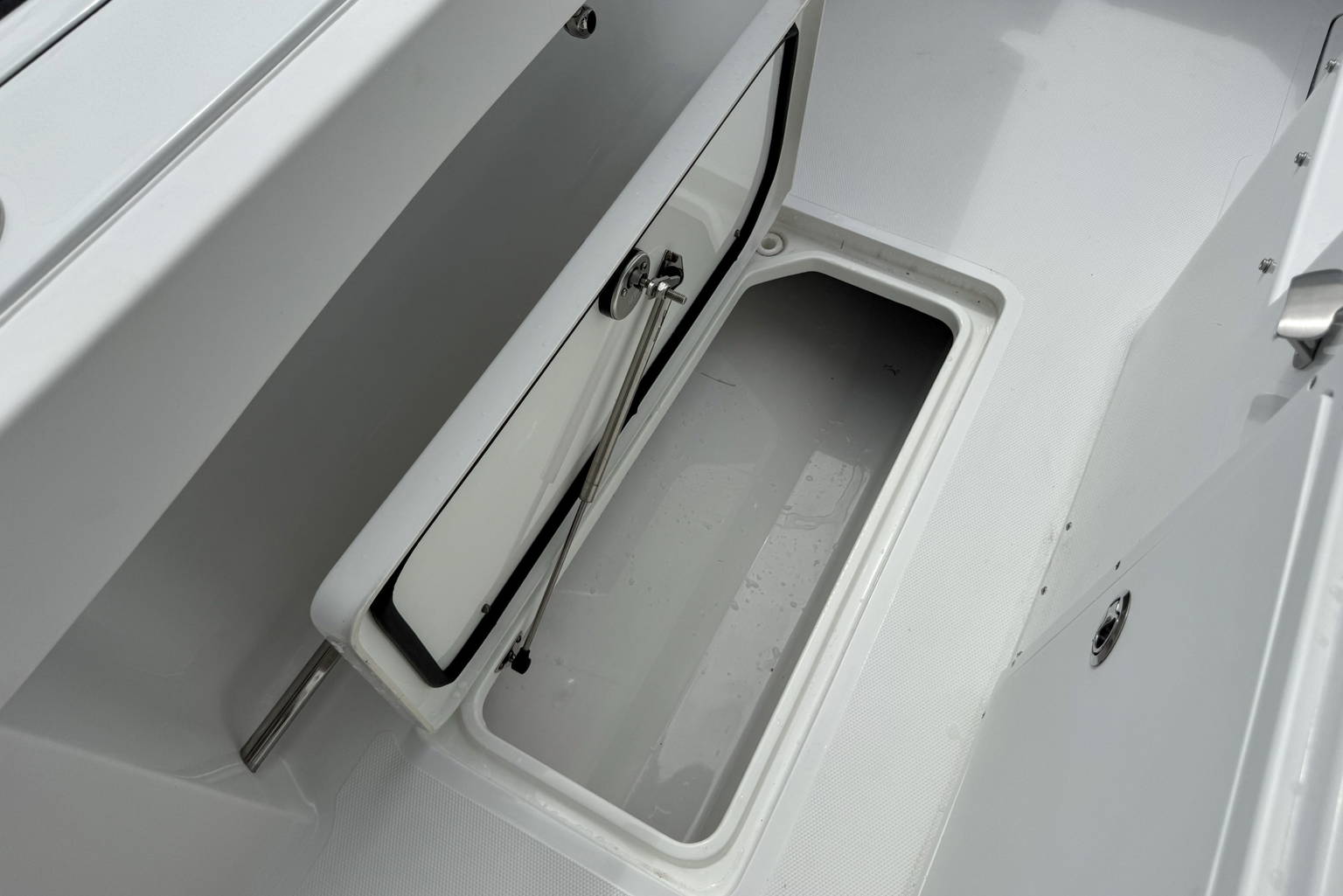 New 2027 Sea Hunt Gamefish 28 FS #0121 image 20