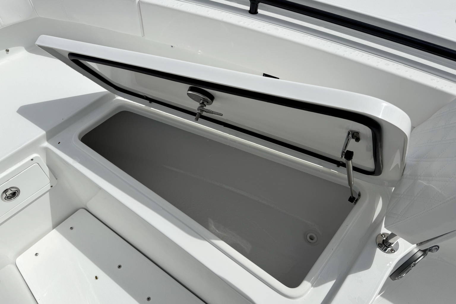 New 2027 Sea Hunt Gamefish 28 FS #0121 image 35