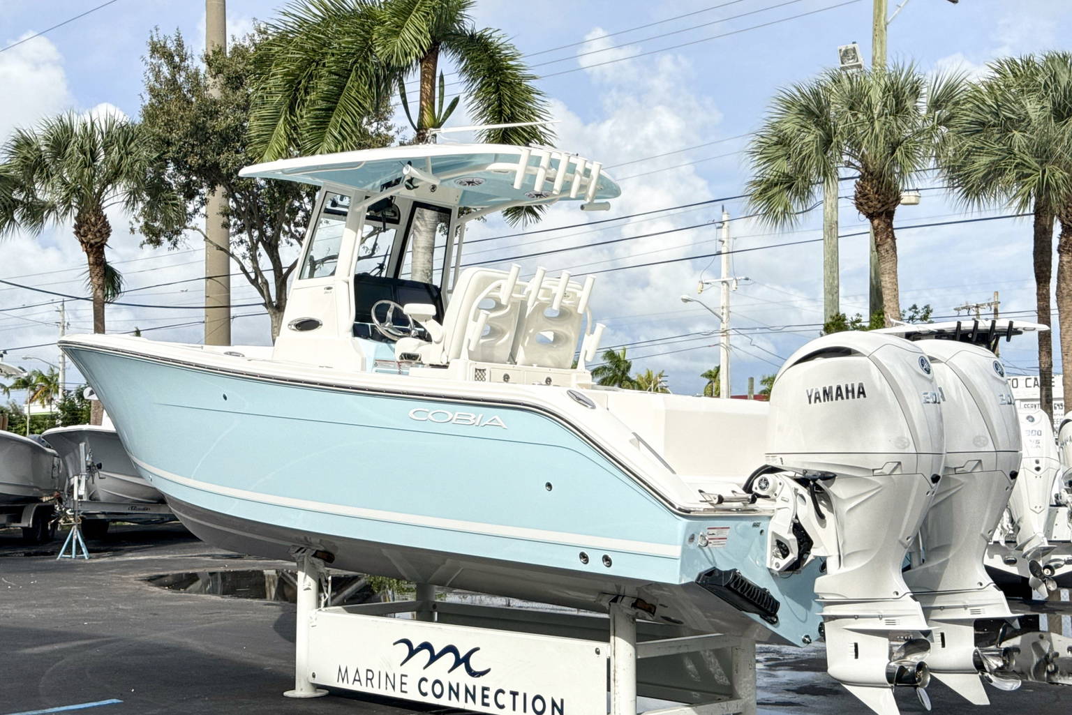 New 2027 Cobia 265 CC #G018 image 7