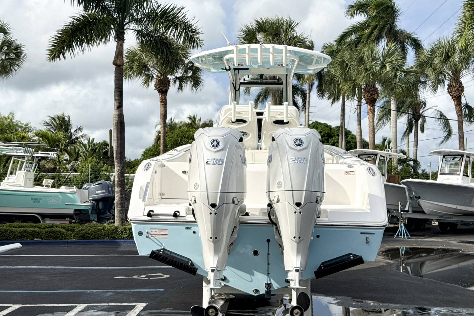 New 2027 Cobia 265 CC #G018 image 9