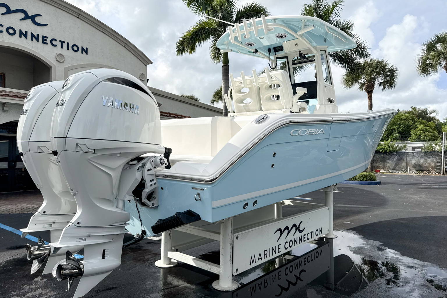 New 2027 Cobia 265 CC #G018 image 11