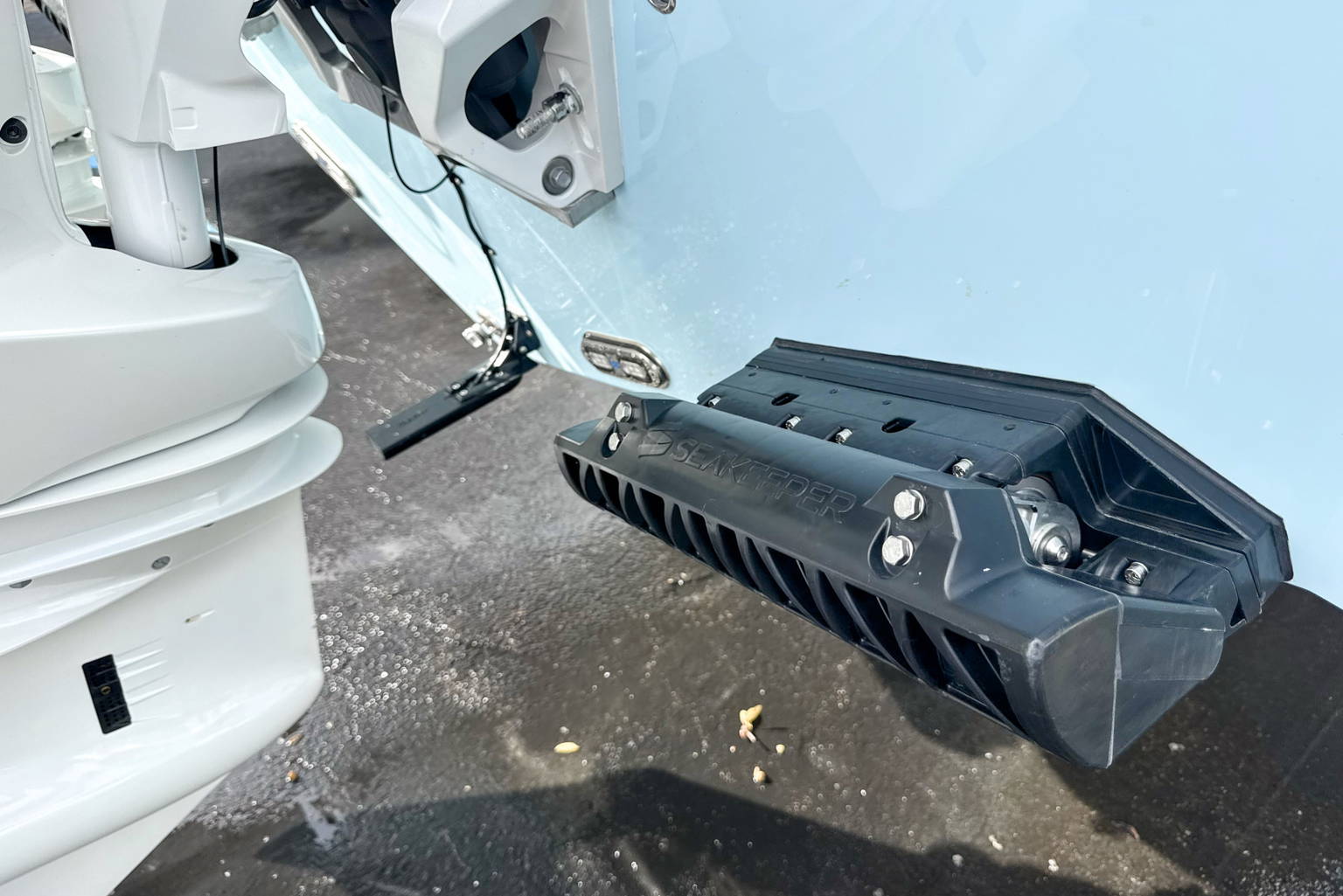 New 2027 Cobia 265 CC #G018 image 12