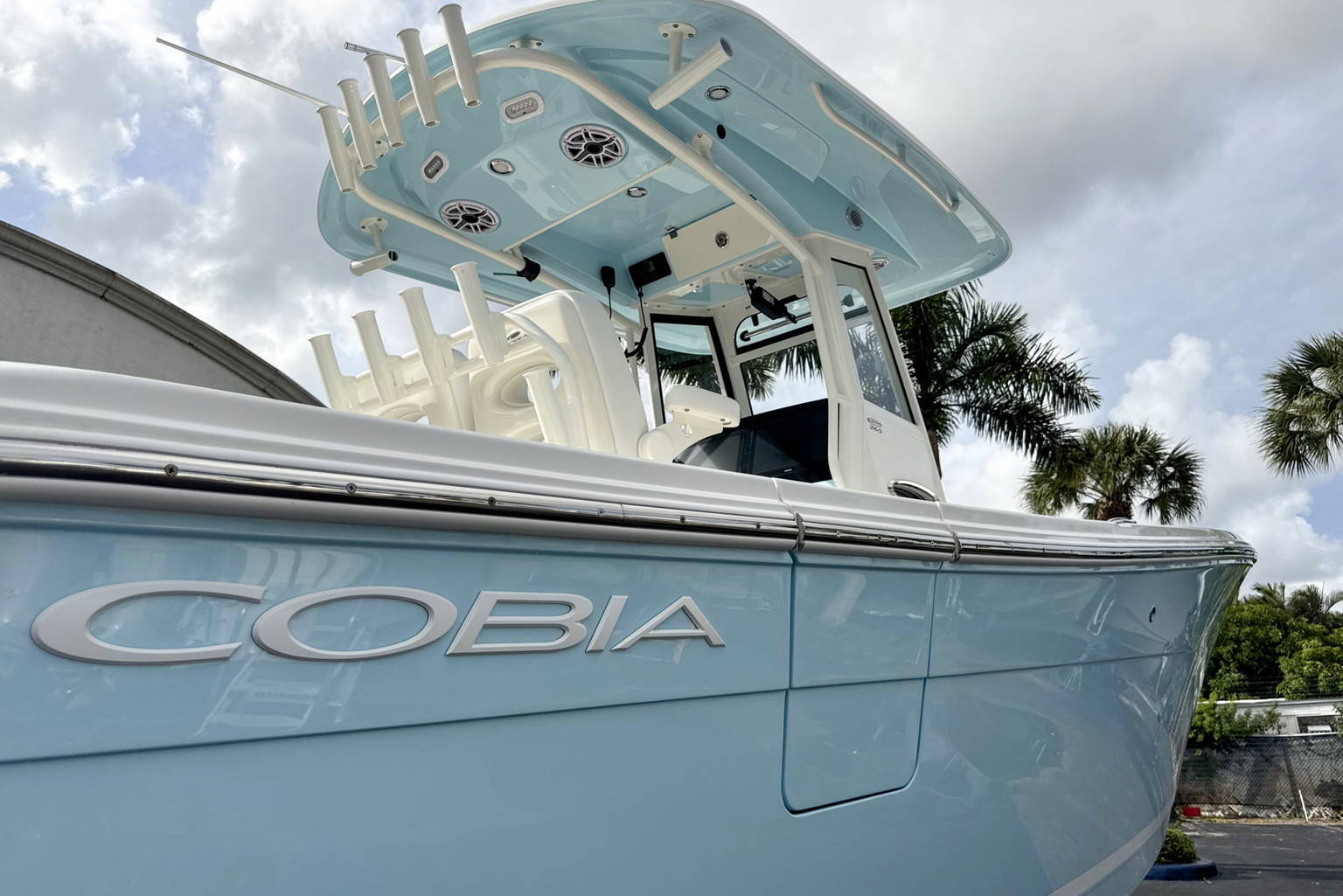 New 2027 Cobia 265 CC #G018 image 13