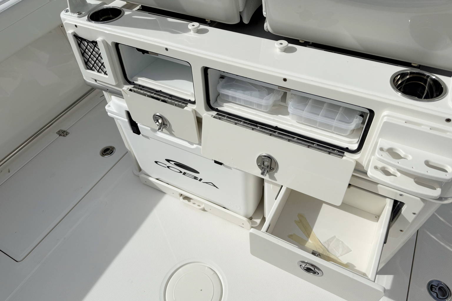 New 2027 Cobia 265 CC #G018 image 22
