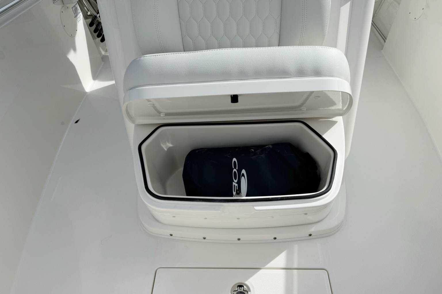 New 2027 Cobia 265 CC #G018 image 34