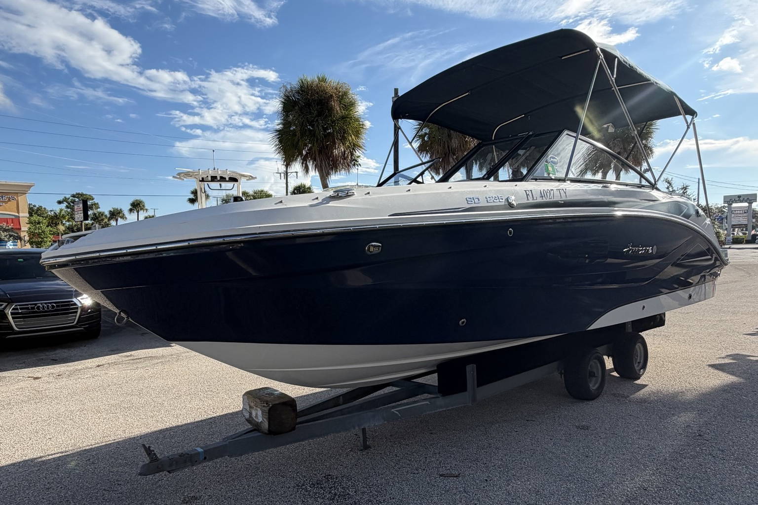 Used 2023 Hurricane 235 #9628 image 5