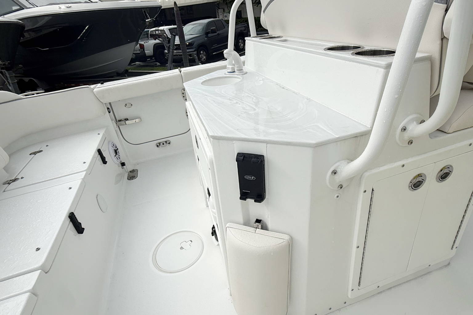 New 2027 Sea Hunt Ultra 255 SE #0458 image 7