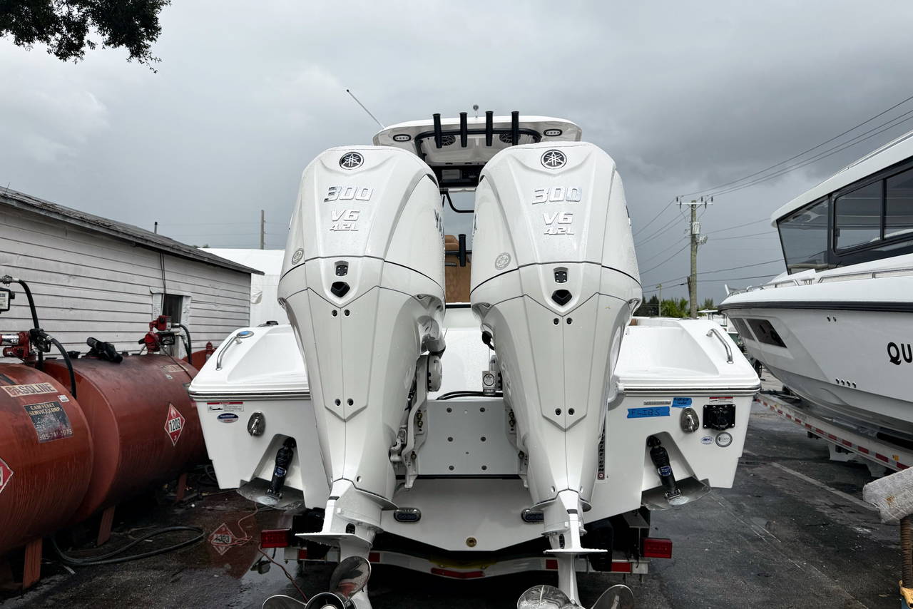 Alternative image of Sea Hunt BX 28 in West Palm Beach, FL