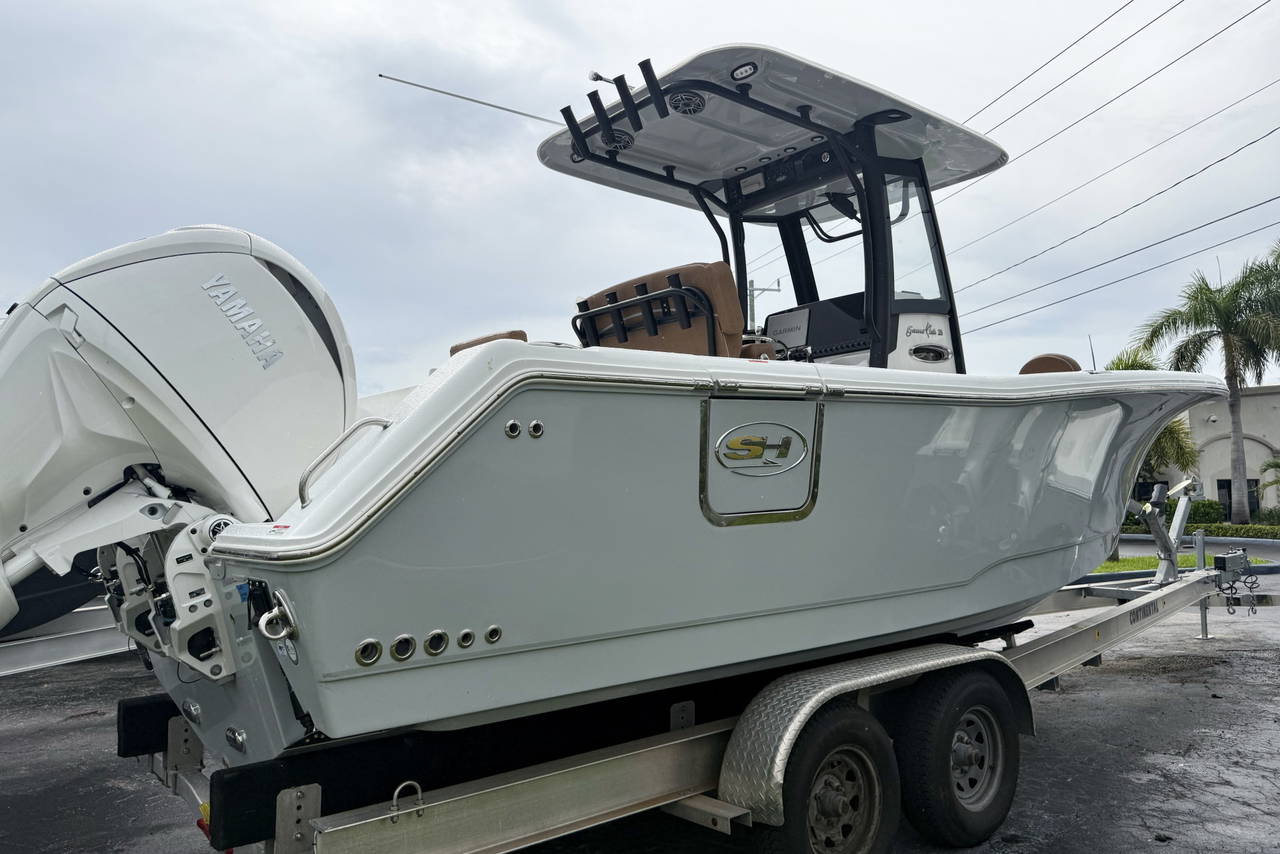 Alternative image of Sea Hunt Gamefish 25 in West Palm Beach, FL
