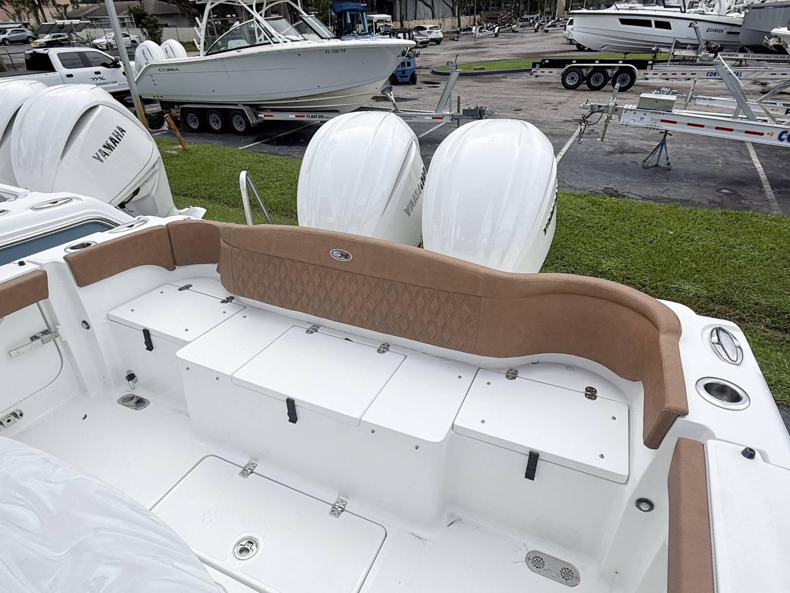 Alternative image of Sea Hunt Ultra 285 SE in West Palm Beach, FL