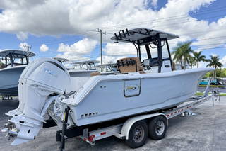 New 2027 Sea Hunt Gamefish 27 CB for sale