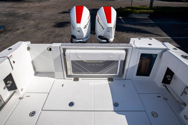 New 2023 Blackfin 332CC #C231 image 13
