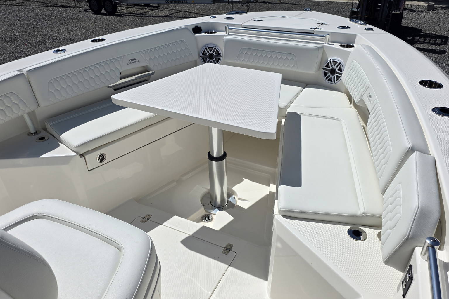 New 2027 Cobia 285 CC #J016 image 15