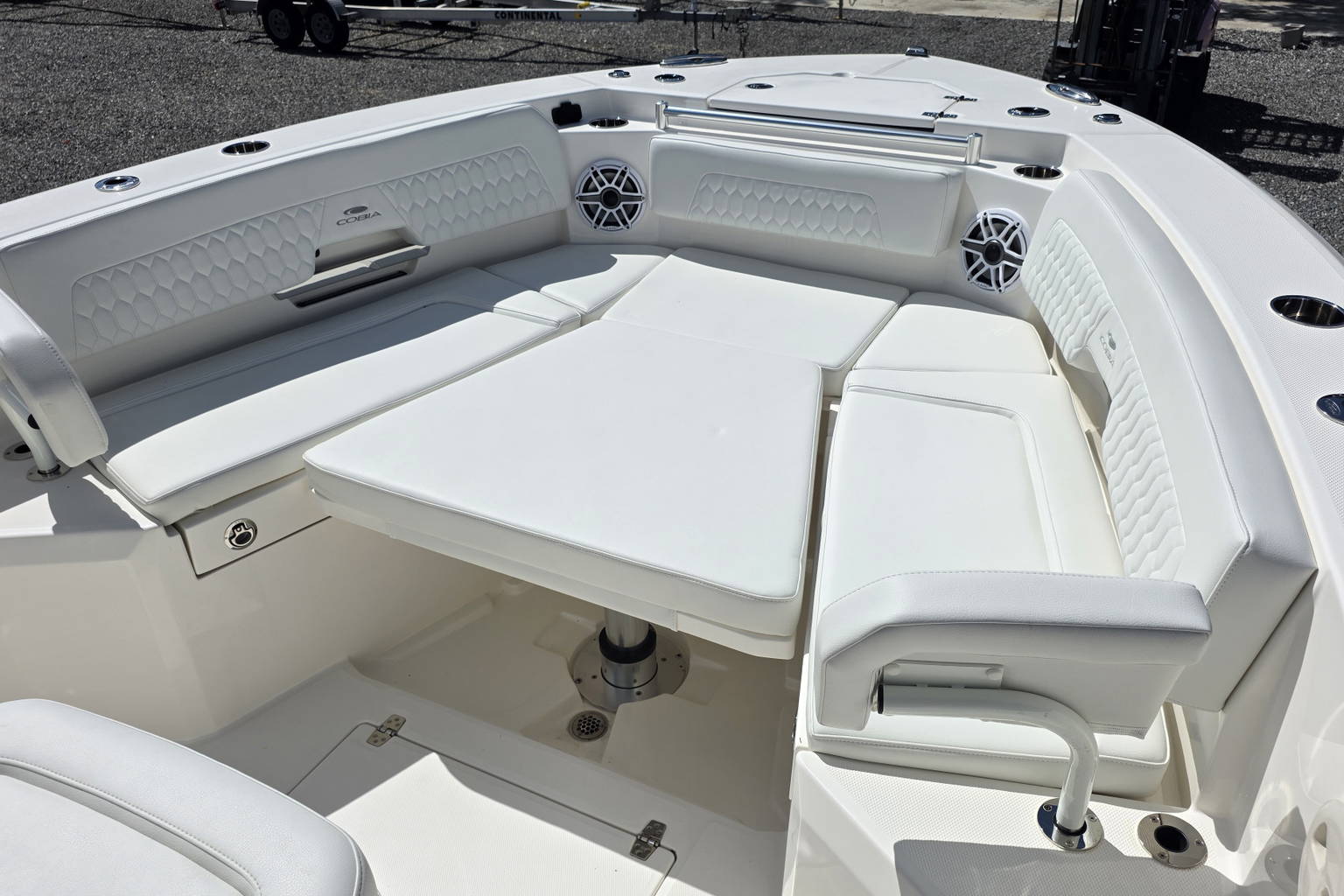 New 2027 Cobia 285 CC #J016 image 14