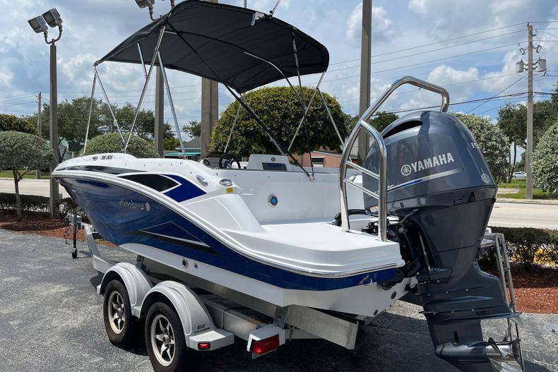New 2022 Hurricane SunDeck Sport OB SS 205 OB #8367 image 4