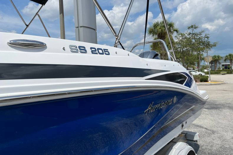 New 2022 Hurricane SunDeck Sport OB SS 205 OB #8367 image 7