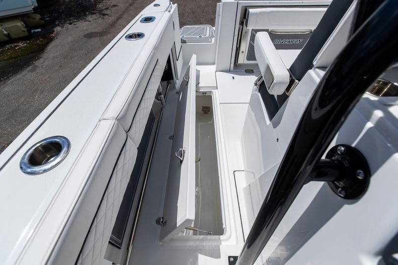 New 2023 Blackfin 332CC #C238 image 24