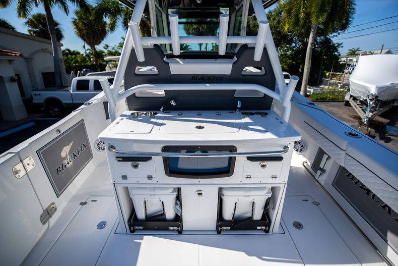 New 2023 Blackfin 332CC #C231 image 22