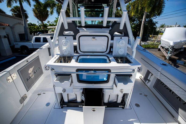 New 2023 Blackfin 332CC #C231 image 23