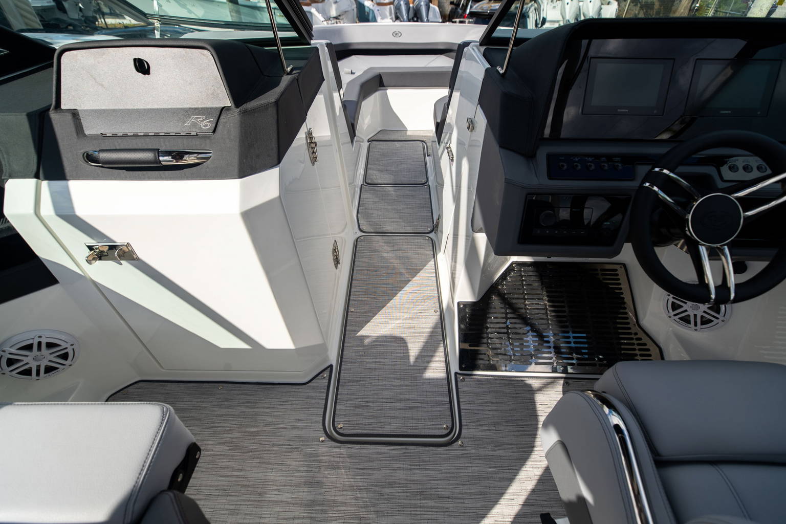 New 2023 Cobalt R6 OB #6025 image 31