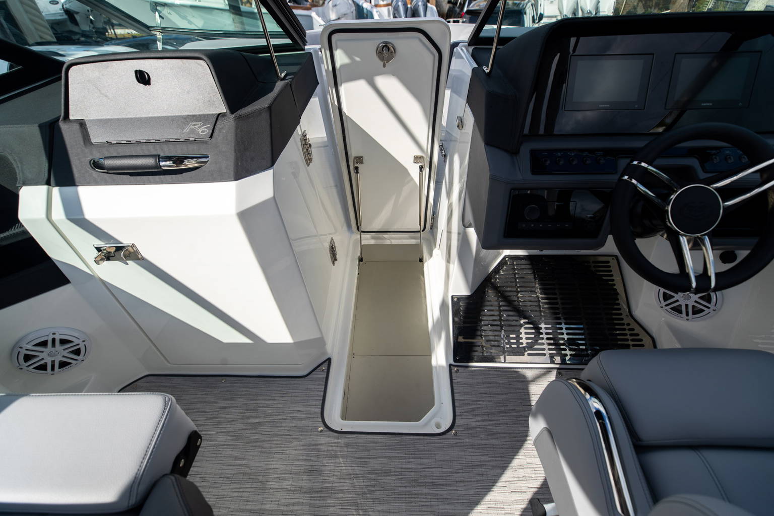 New 2023 Cobalt R6 OB #6025 image 32