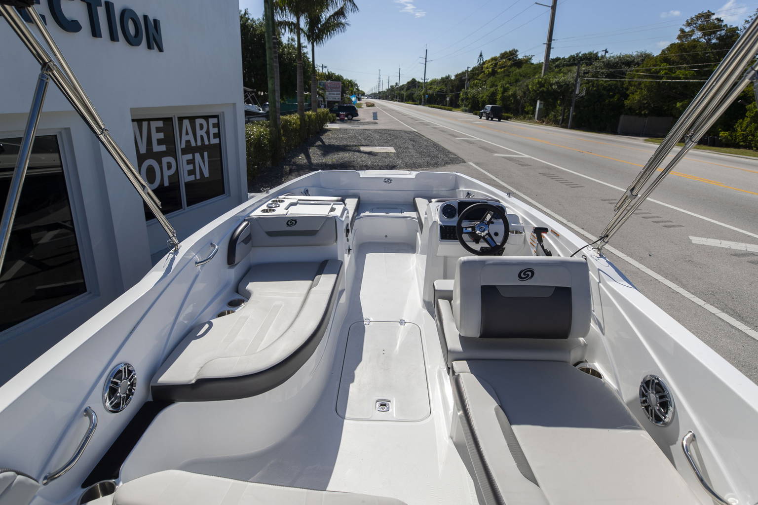 Alternative image of Hurricane SunDeck Sport OB SS 205 OB in Florida Keys, FL
