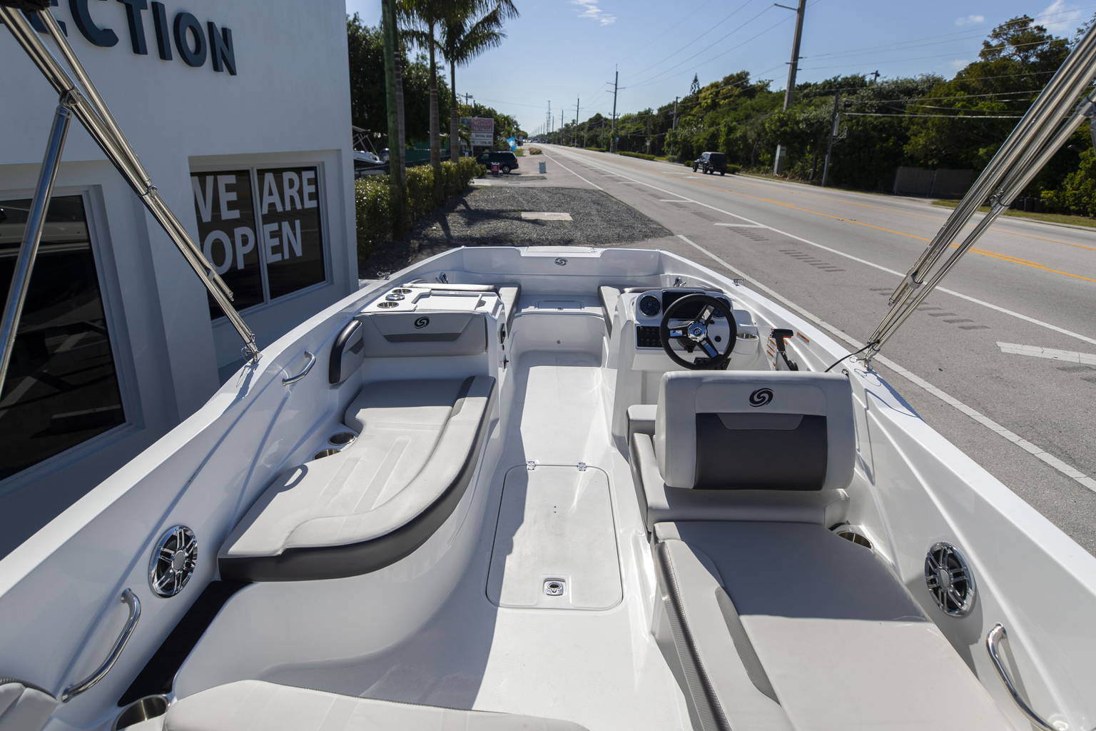 New 2023 Hurricane SunDeck Sport OB SS 205 OB #9637 image 6