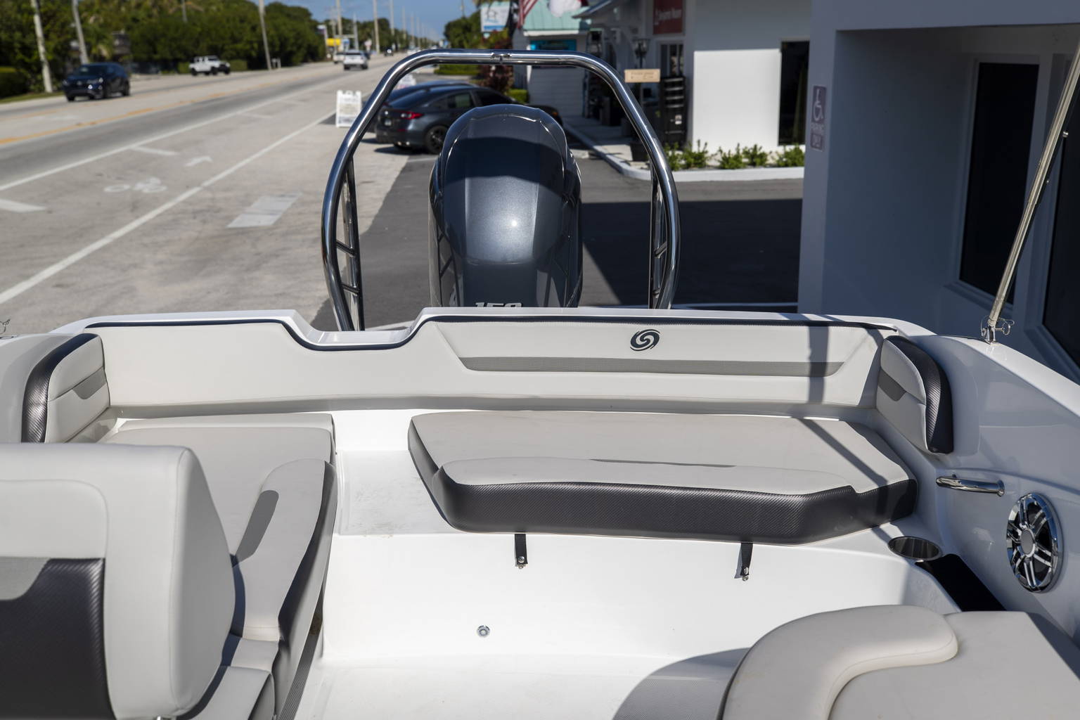 New 2023 Hurricane SunDeck Sport OB SS 205 OB #9637 image 7