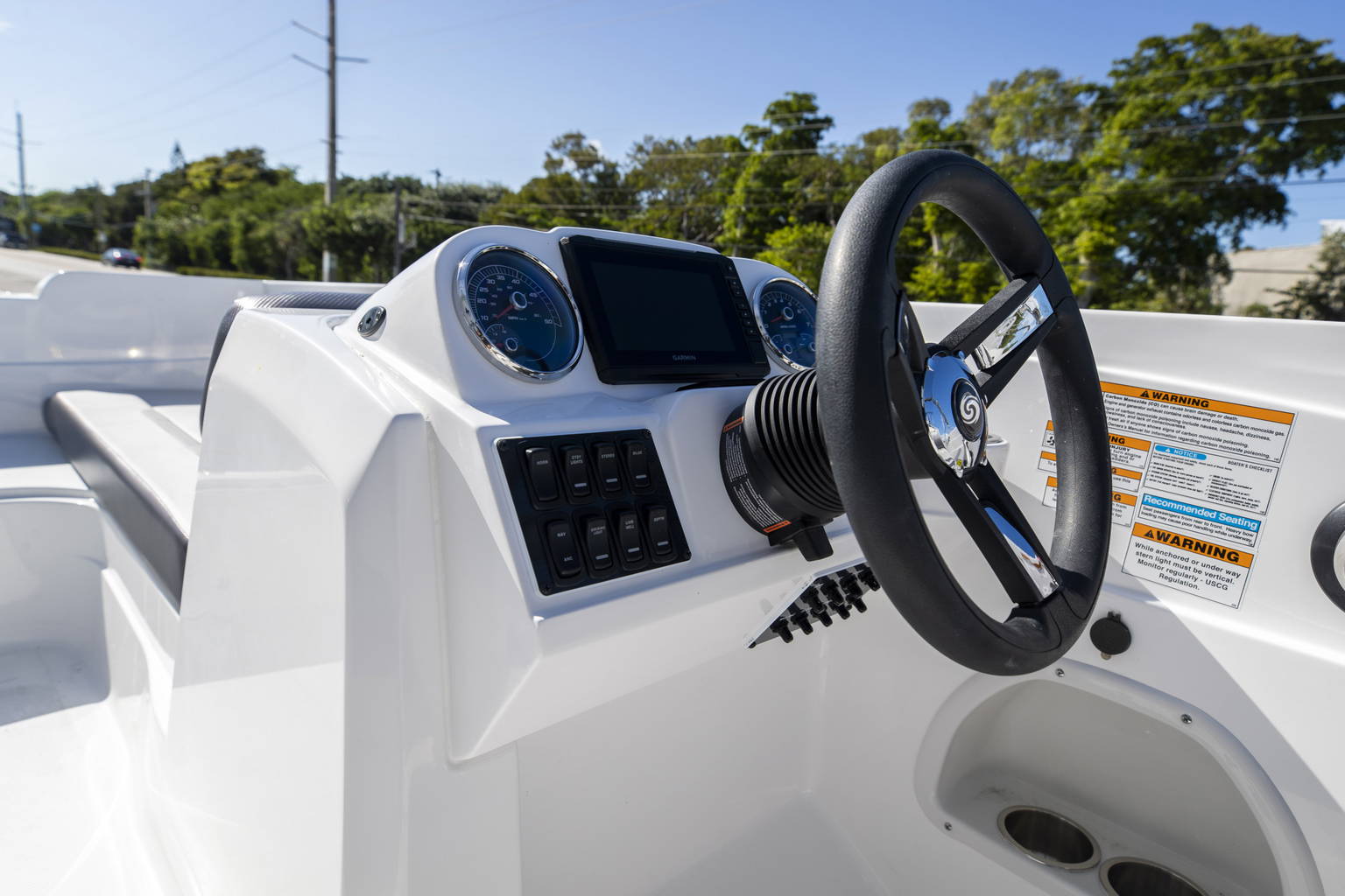 New 2023 Hurricane SunDeck Sport OB SS 205 OB #9637 image 11