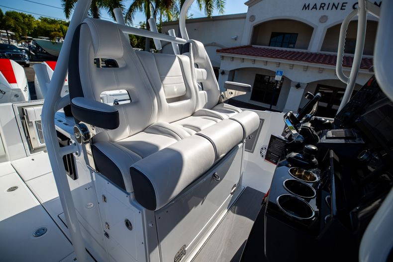 New 2023 Blackfin 332CC #C231 image 32
