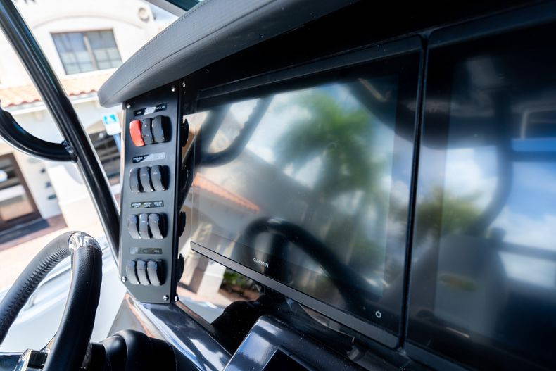 Alternative image of Blackfin 332CC in Fort Lauderdale, FL