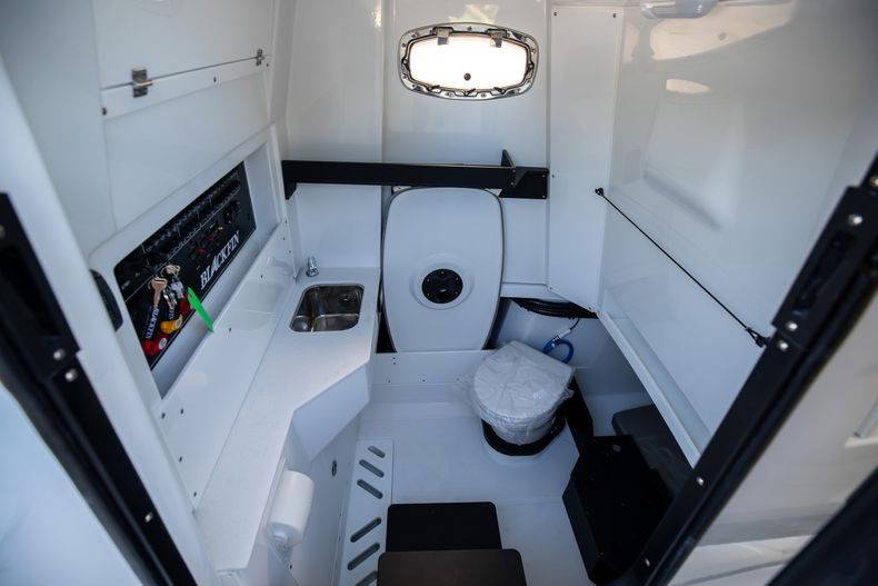 New 2023 Blackfin 332CC #C231 image 38