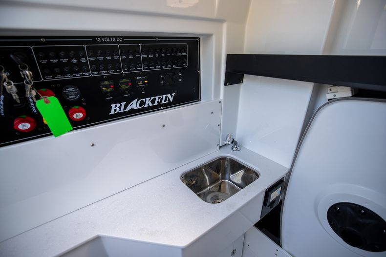 New 2023 Blackfin 332CC #C231 image 39