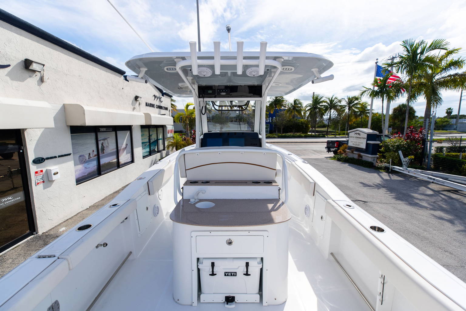 New 2022 Sea Hunt Ultra 305 SE #0062 image 10