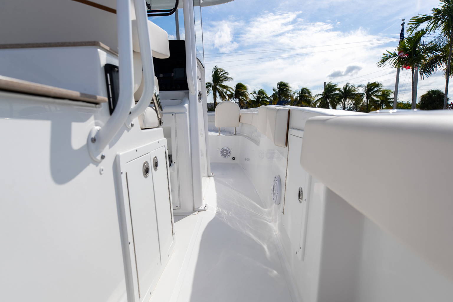 New 2022 Sea Hunt Ultra 305 SE #0062 image 15