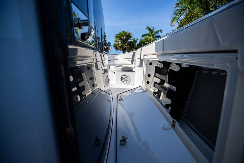 New 2023 Blackfin 332CC #C231 image 42