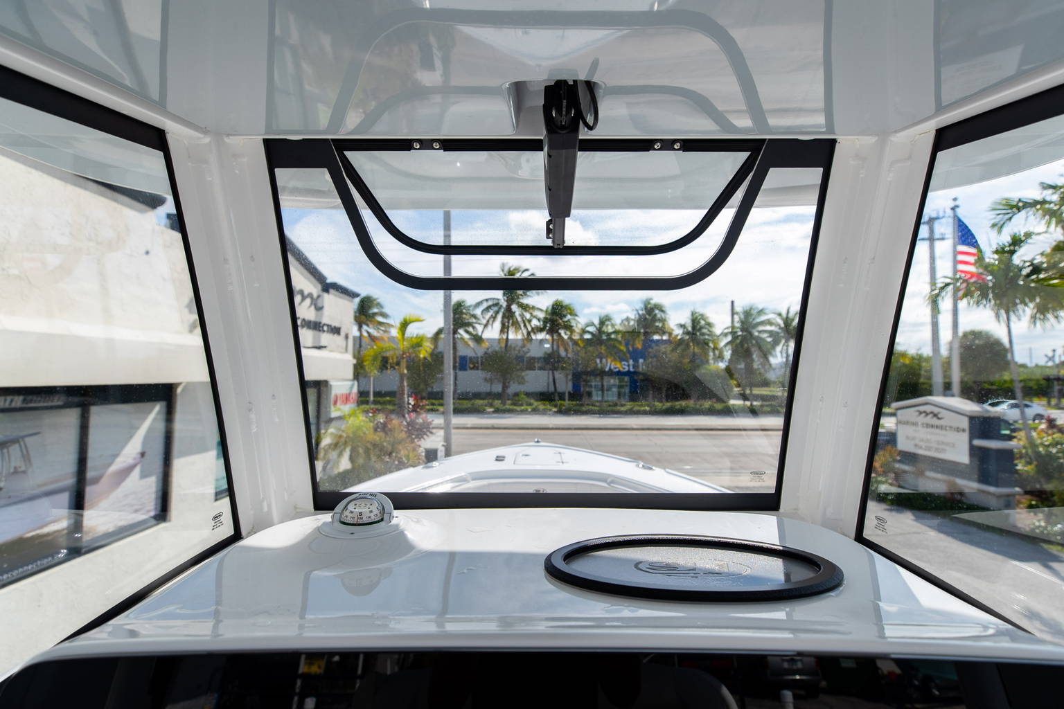 New 2022 Sea Hunt Ultra 305 SE #0062 image 27