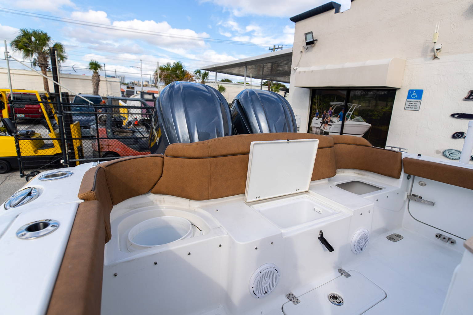 New 2022 Sea Hunt Ultra 275 SE #0259 image 12