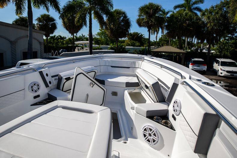 New 2023 Blackfin 332CC #C231 image 45