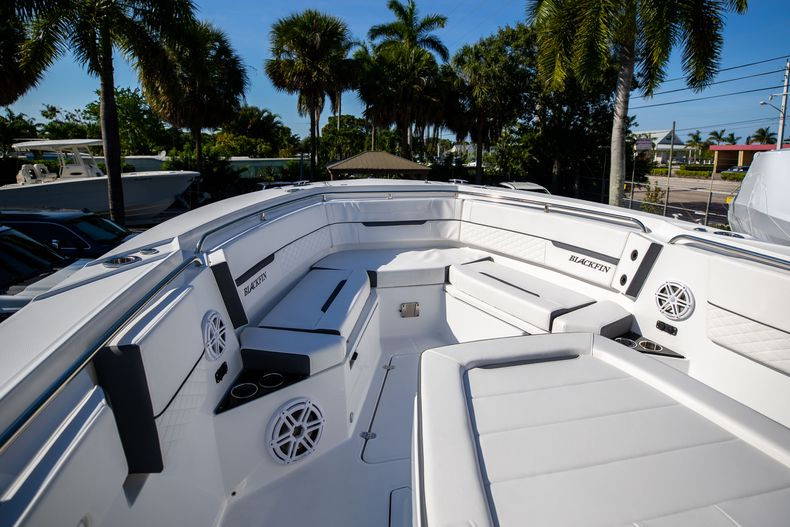 New 2023 Blackfin 332CC #C231 image 47