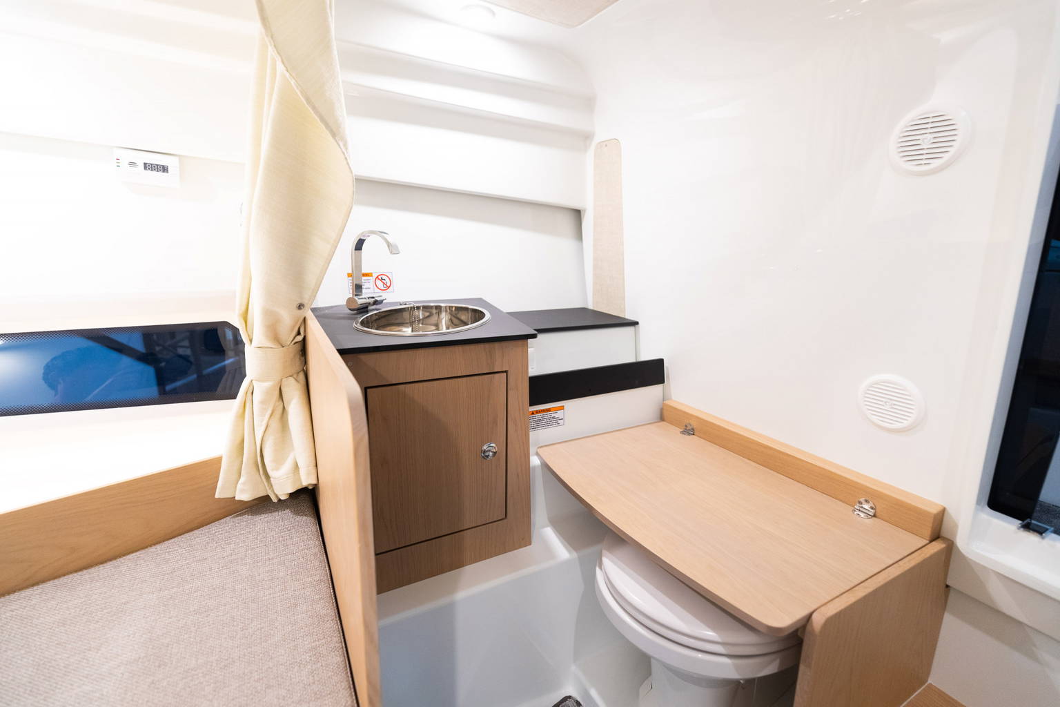 New 2023 Quarken 27 Cabin #0010 image 68