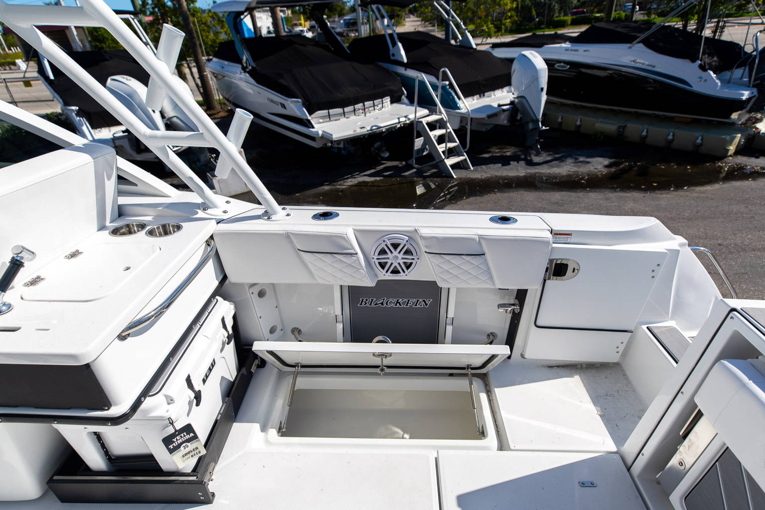 New 2023 Blackfin 252DC #H202 image 17