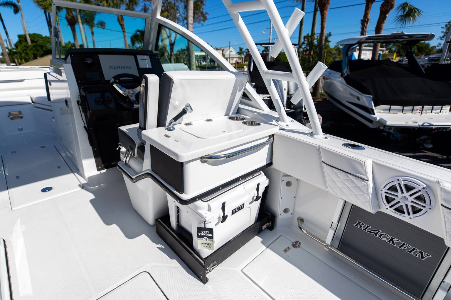 New 2023 Blackfin 252DC #H202 image 18