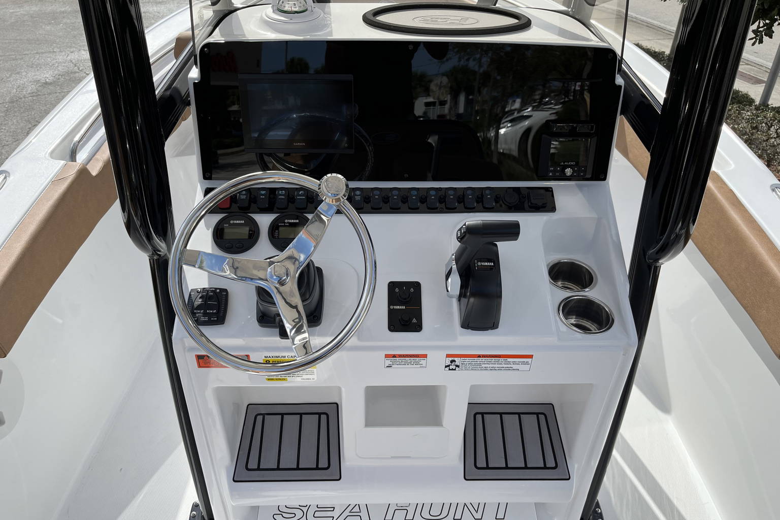 New 2023 Sea Hunt Ultra 219 #0576 image 9