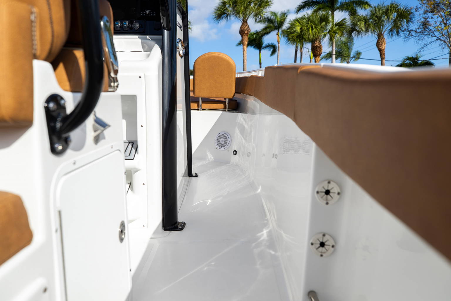 New 2023 Sea Hunt Ultra 255 SE #0252 image 15